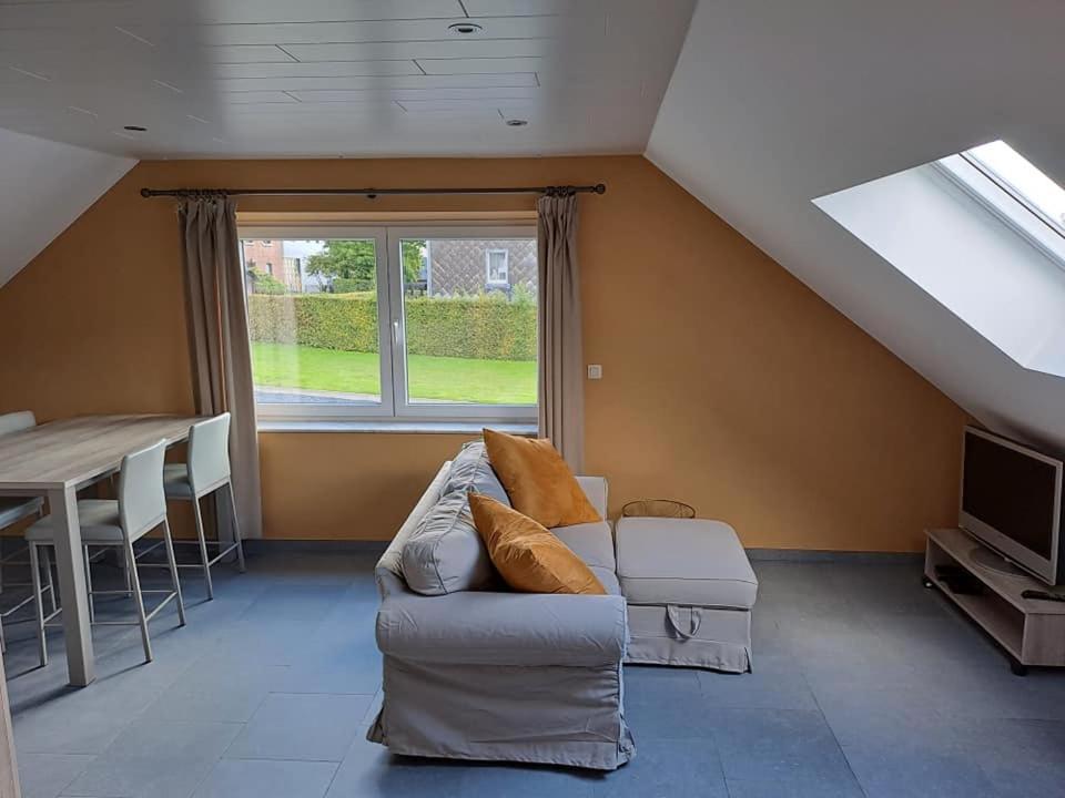 Hotel L'Etable D'Evelyne Bastogne Exterior foto