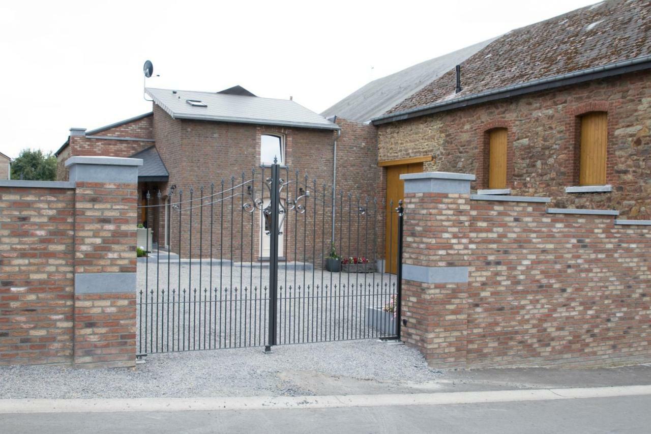 Hotel L'Etable D'Evelyne Bastogne Exterior foto